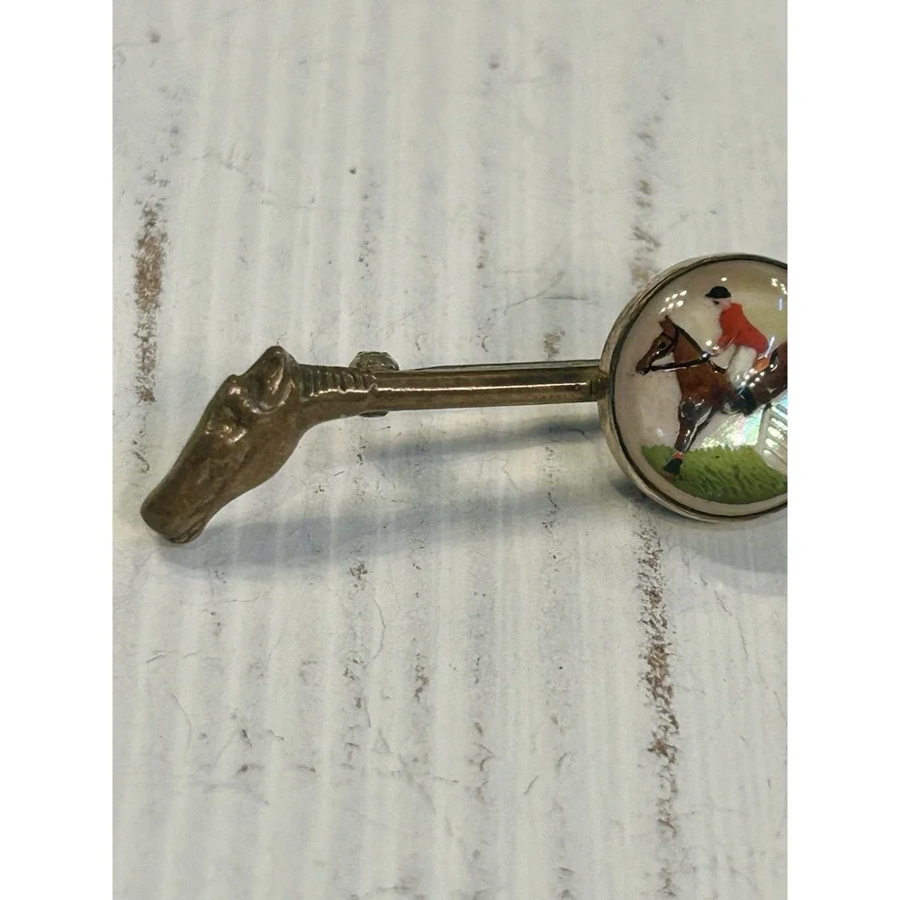 Antique VTG Intaglio Reverse Essex Crystal Horse Jockey Bar Pin Derby   C-Clasp